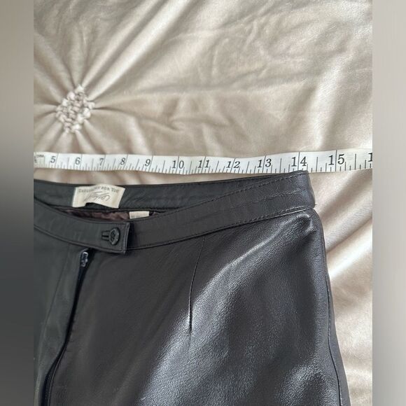 Lord and Taylor Leather pants - Picture 7 of 8